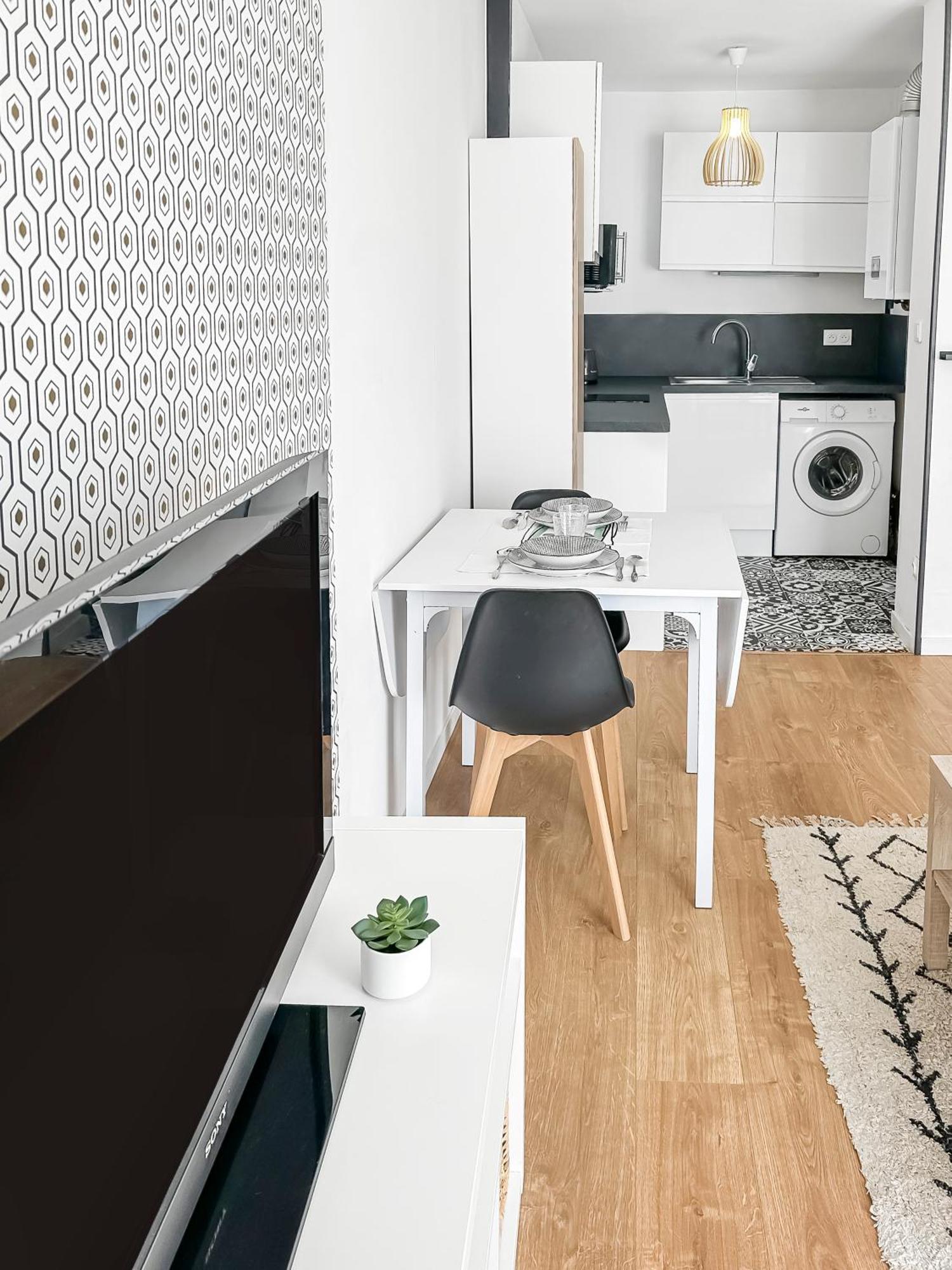 Appartement Lumineux, Wi-Fi Et Parking Prive Niort Exterior photo