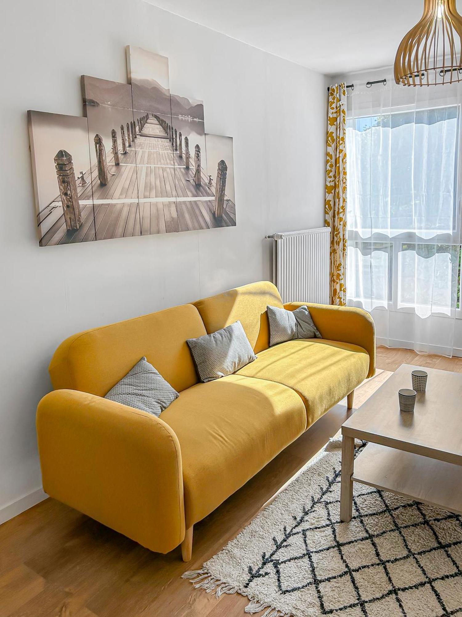 Appartement Lumineux, Wi-Fi Et Parking Prive Niort Exterior photo