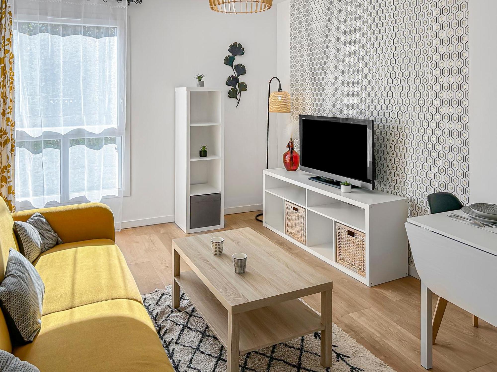 Appartement Lumineux, Wi-Fi Et Parking Prive Niort Exterior photo